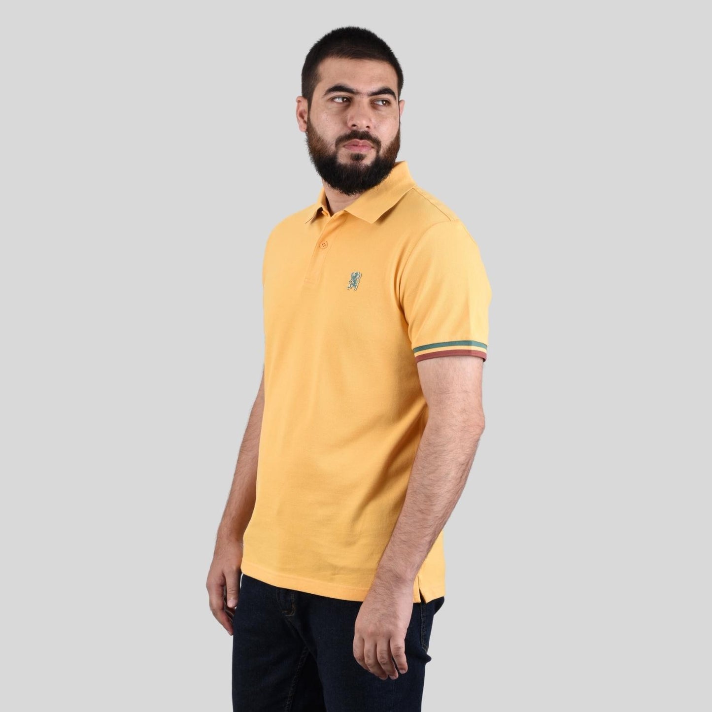 قميص بولو رجالي عالي الأداء