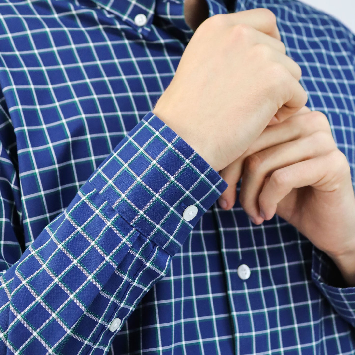 Men's Wrinkle Free Cotton Shirt: Comfort & Style