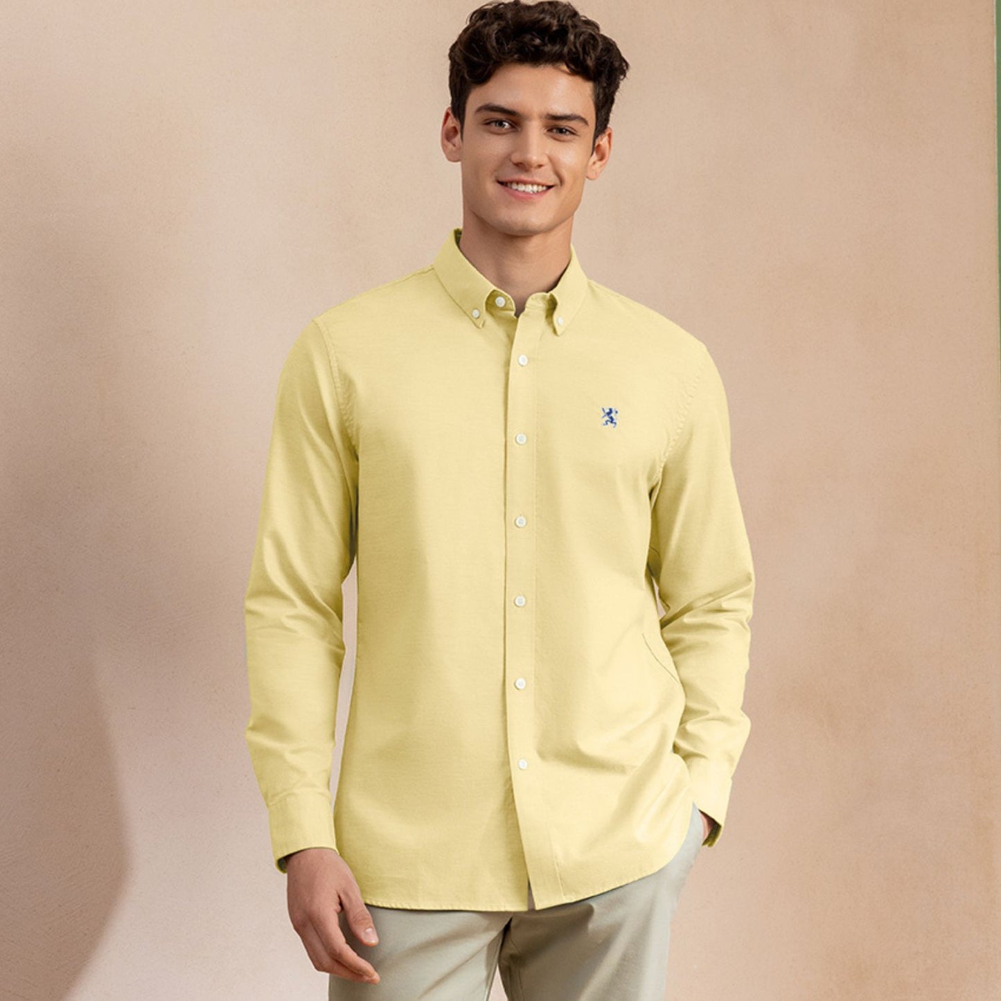 Men's Shirt With Small Lion Embroidery