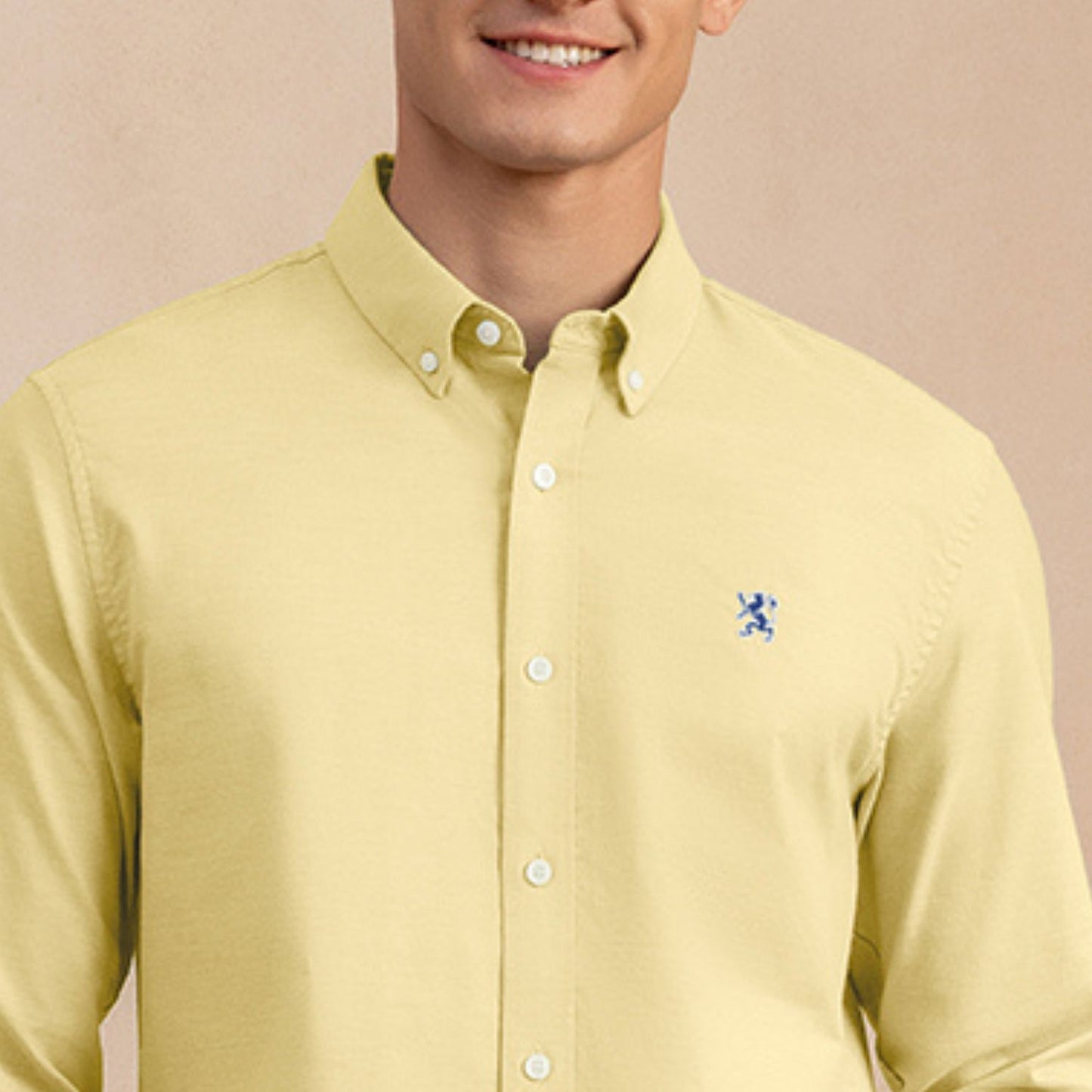 Men's Shirt With Small Lion Embroidery