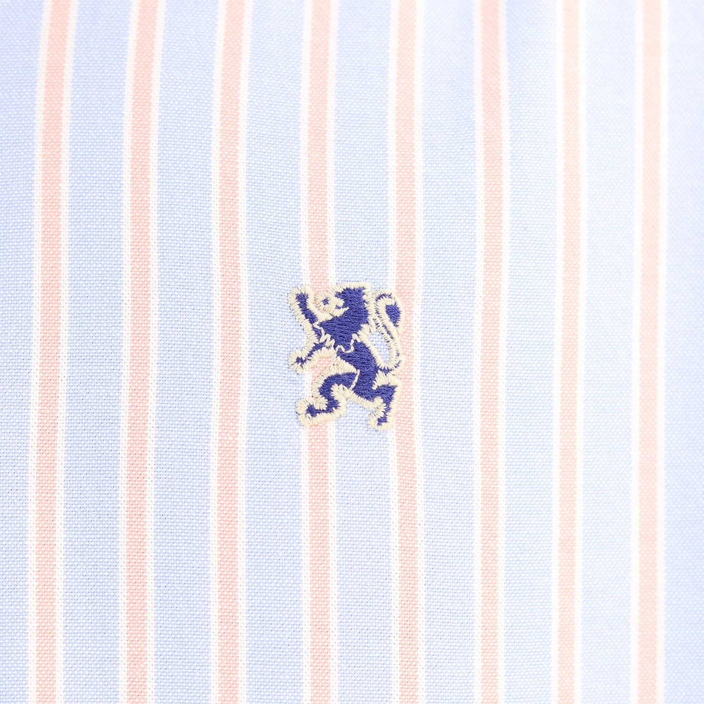 Men's Shirt With Small Lion Embroidery