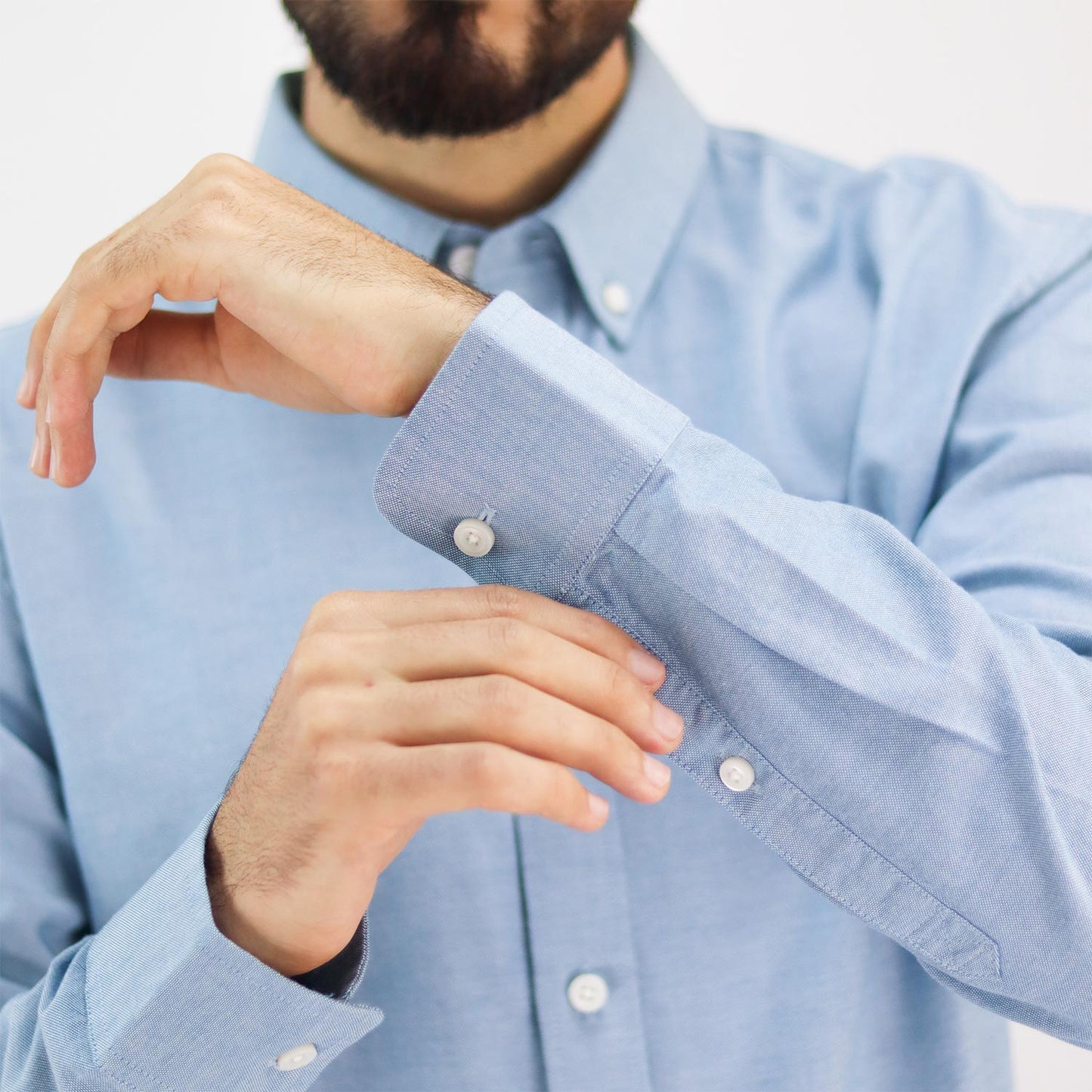 Men's Shirt With Small Lion Embroidery