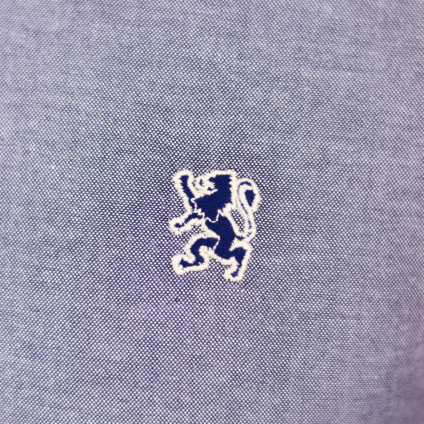 Men's Shirt With Small Lion Embroidery