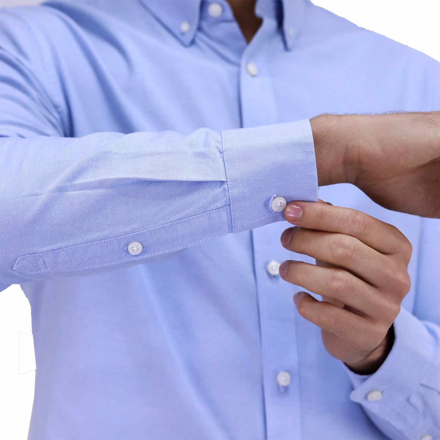 Men's Shirt With Small Lion Embroidery