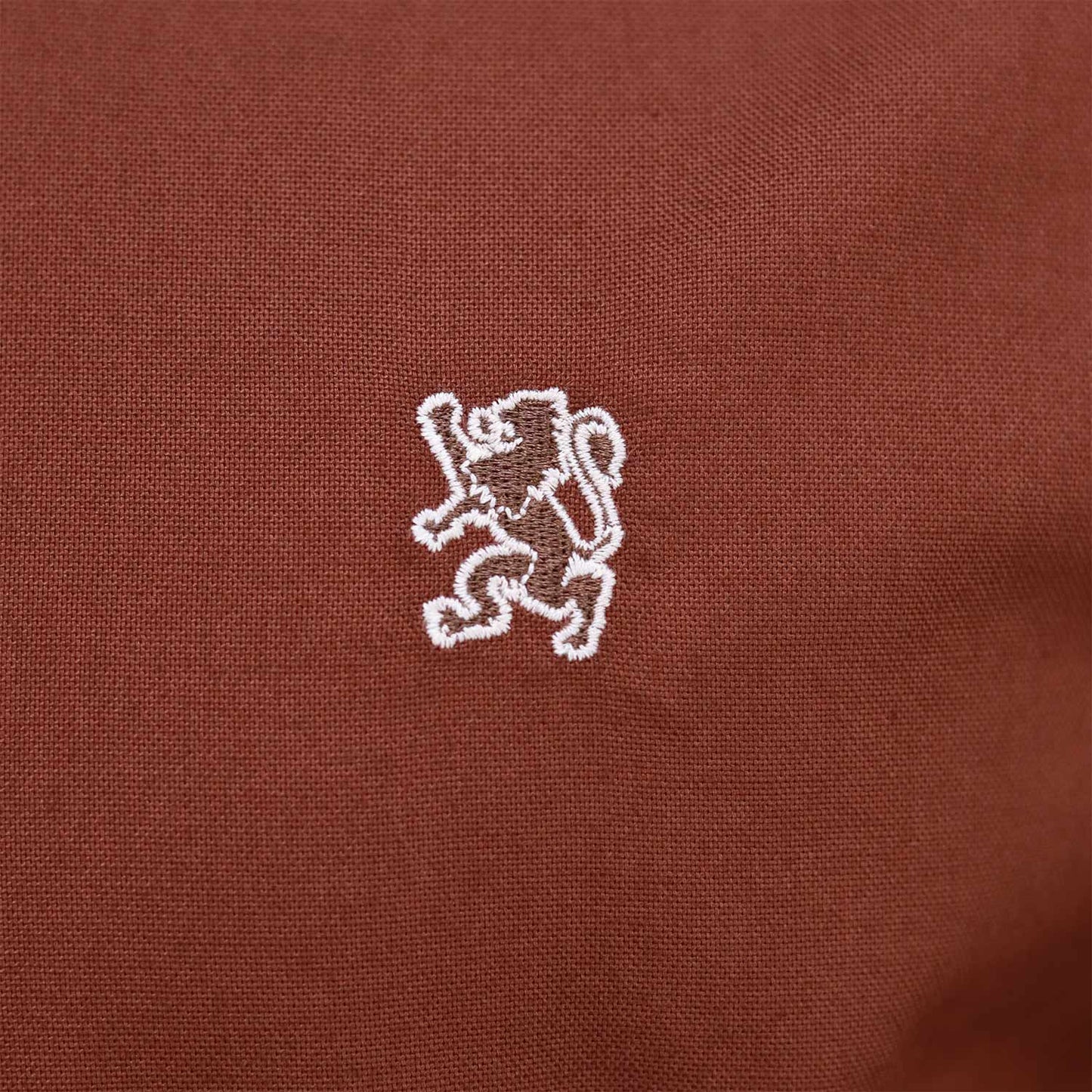 Men's Shirt With Small Lion Embroidery
