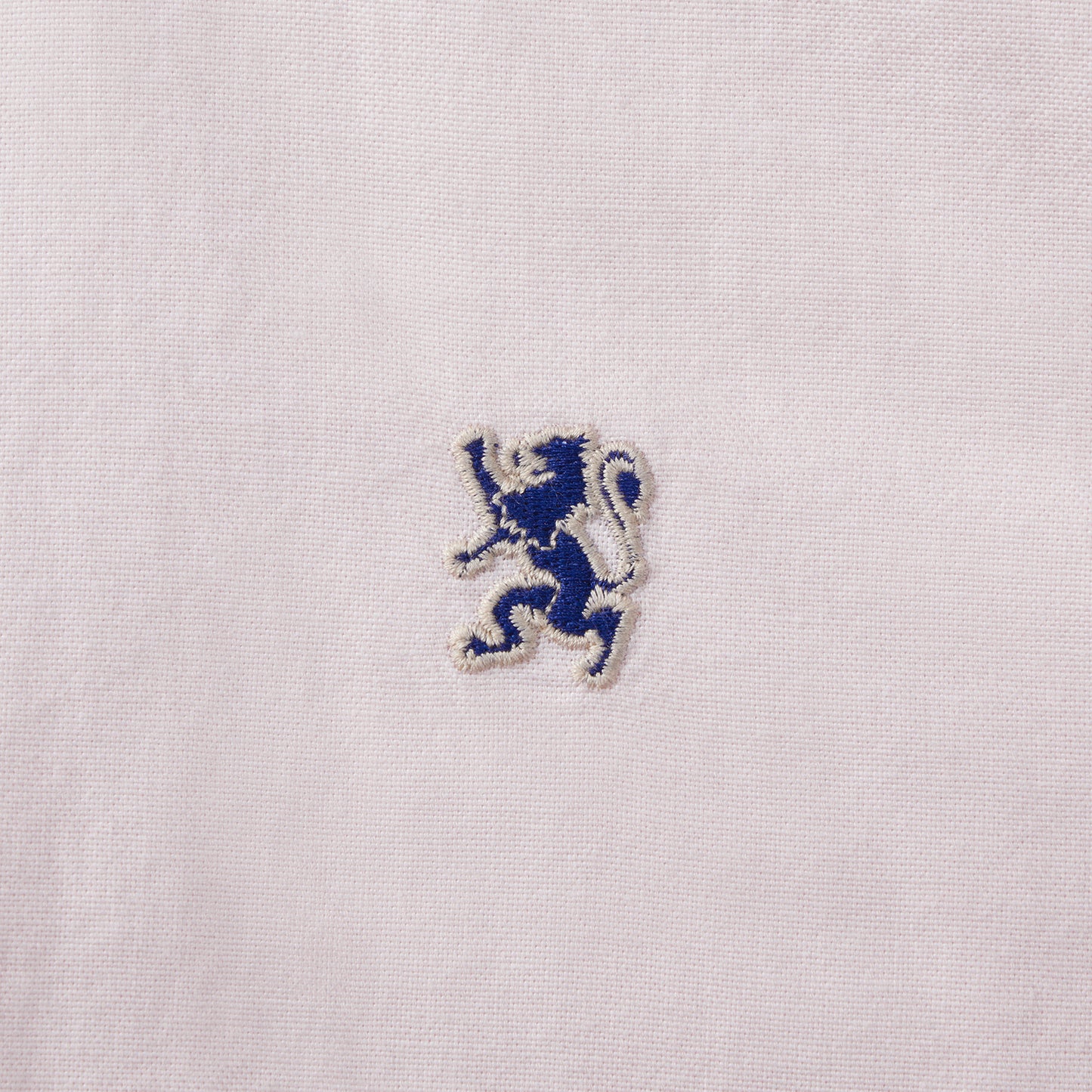 Men's Shirt With Small Lion Embroidery