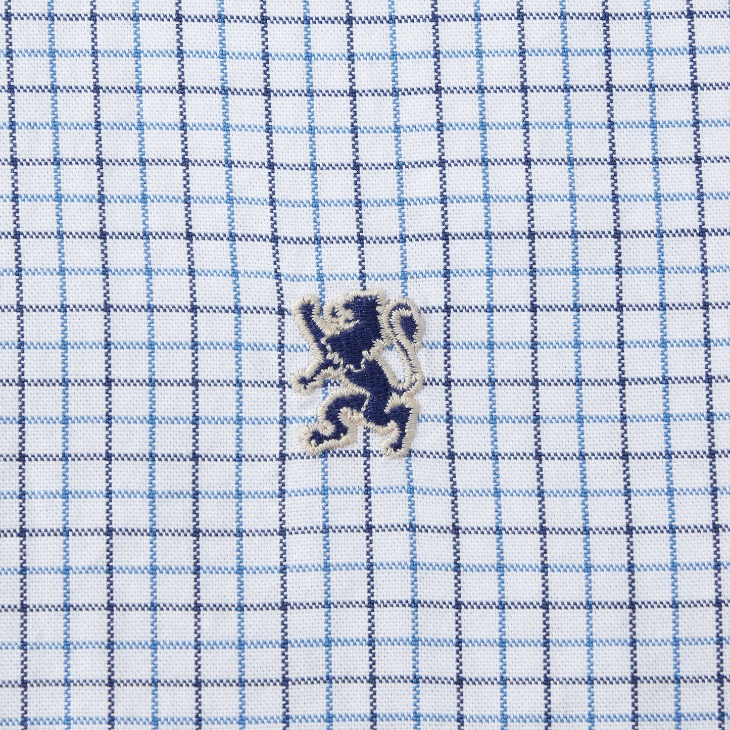 Men's Shirt With Small Lion Embroidery