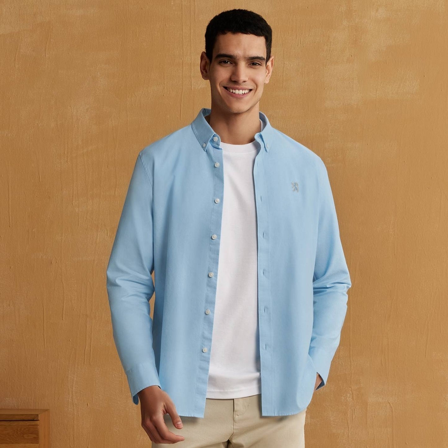 Giordano Men's Cotton Oxford Shirt - Small Lion Embroidery, Slim Fit, Full Button-Blue