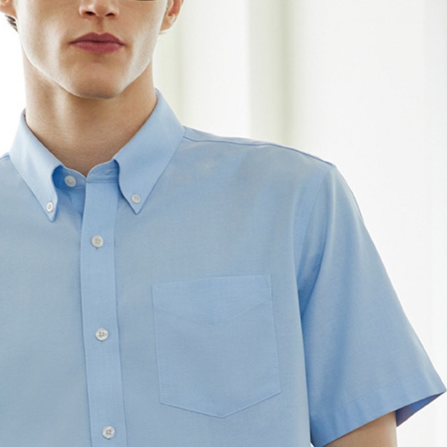 Men's Wrinkle Free Cotton Oxford Short Sleeve Shirt
