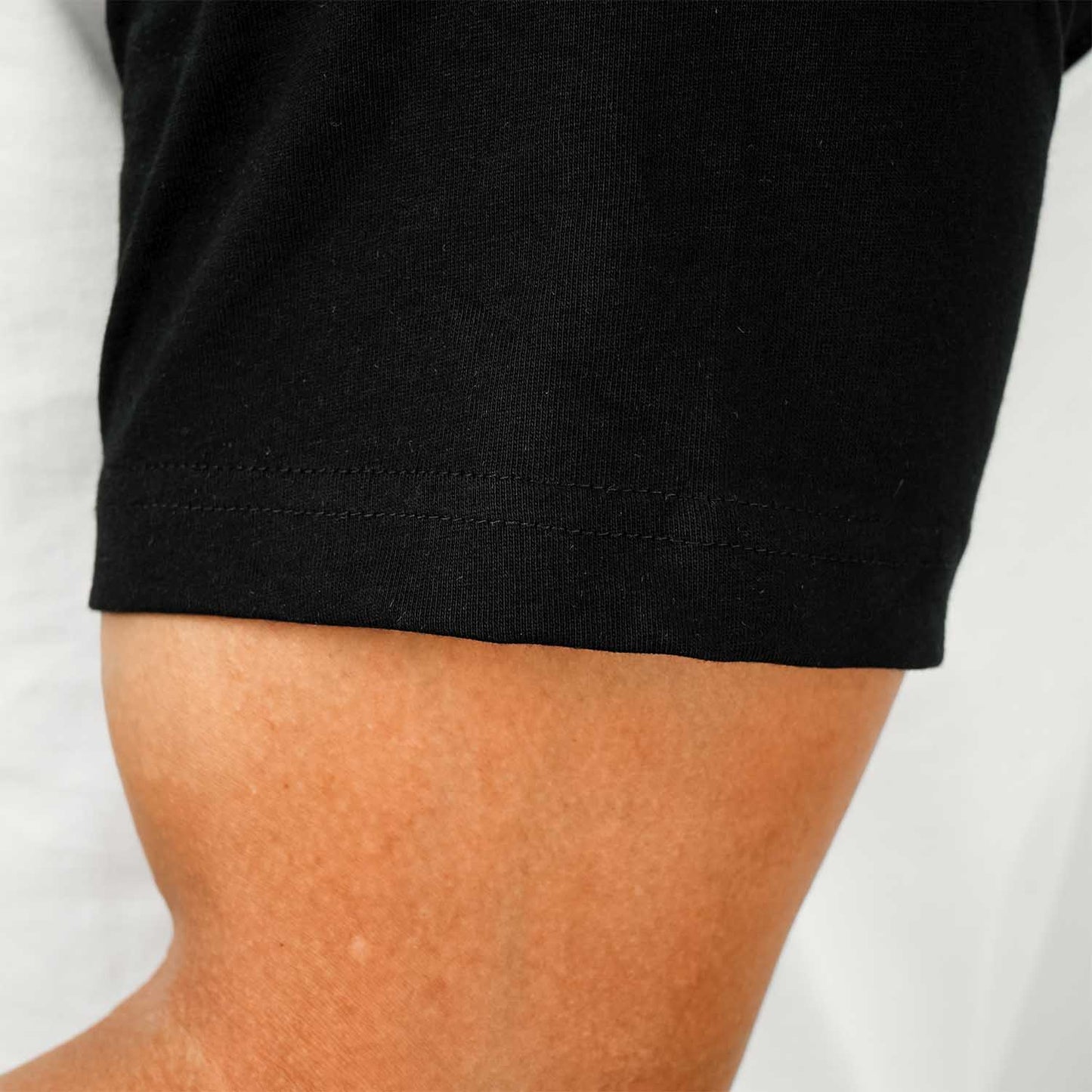 تي شيرت رجالي من القطن الجيرسيه المطبوع بقصّة Slim Fit