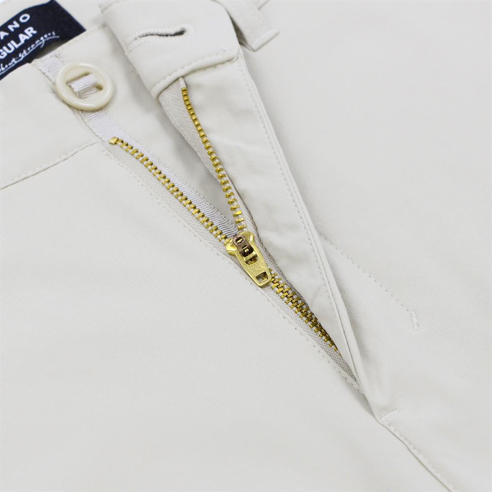 Men's 4-Way Stretch Khaki Pants: Comfort & Style