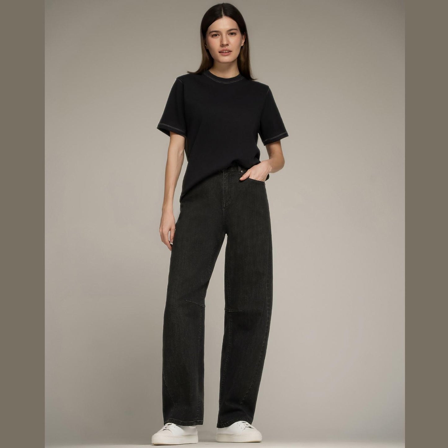 Women’S Boyfriend Fit Stretch Interlock Crew Neck Tee