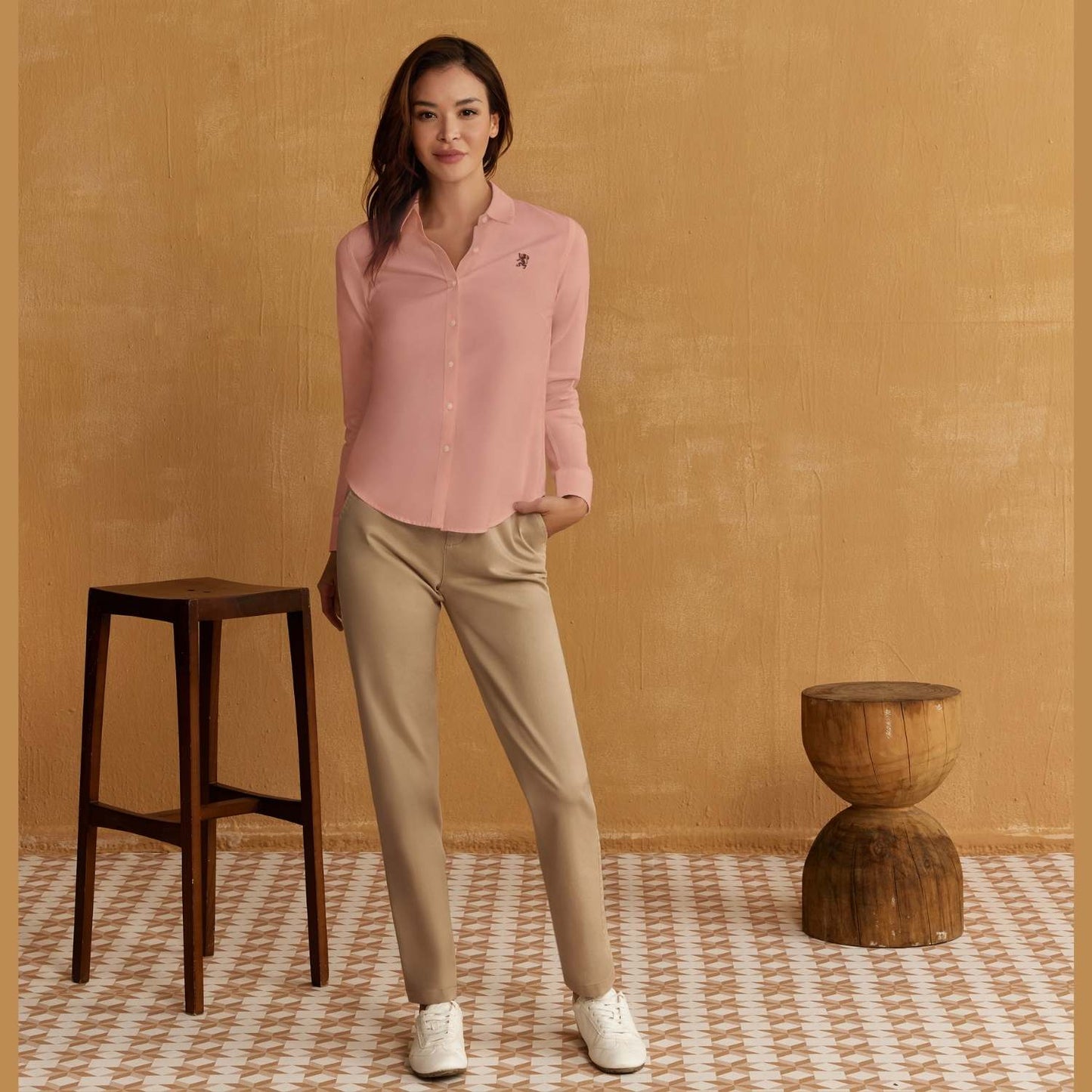 Women's Cotton Oxford Slim Fit Shirt With Lion Embroidery