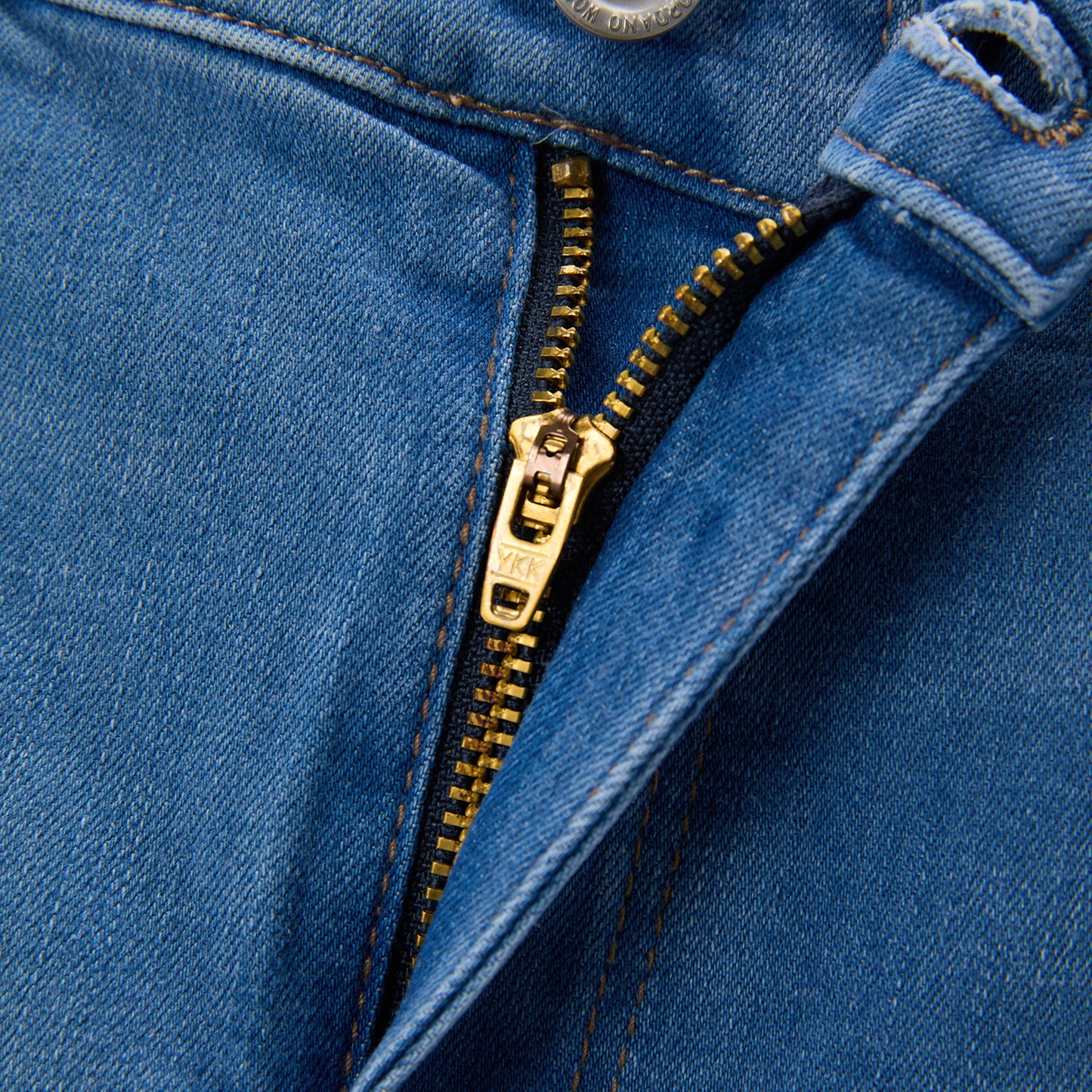 Women's High Rise Slim Tapered Jeans - Comfortable & Stylish Denim