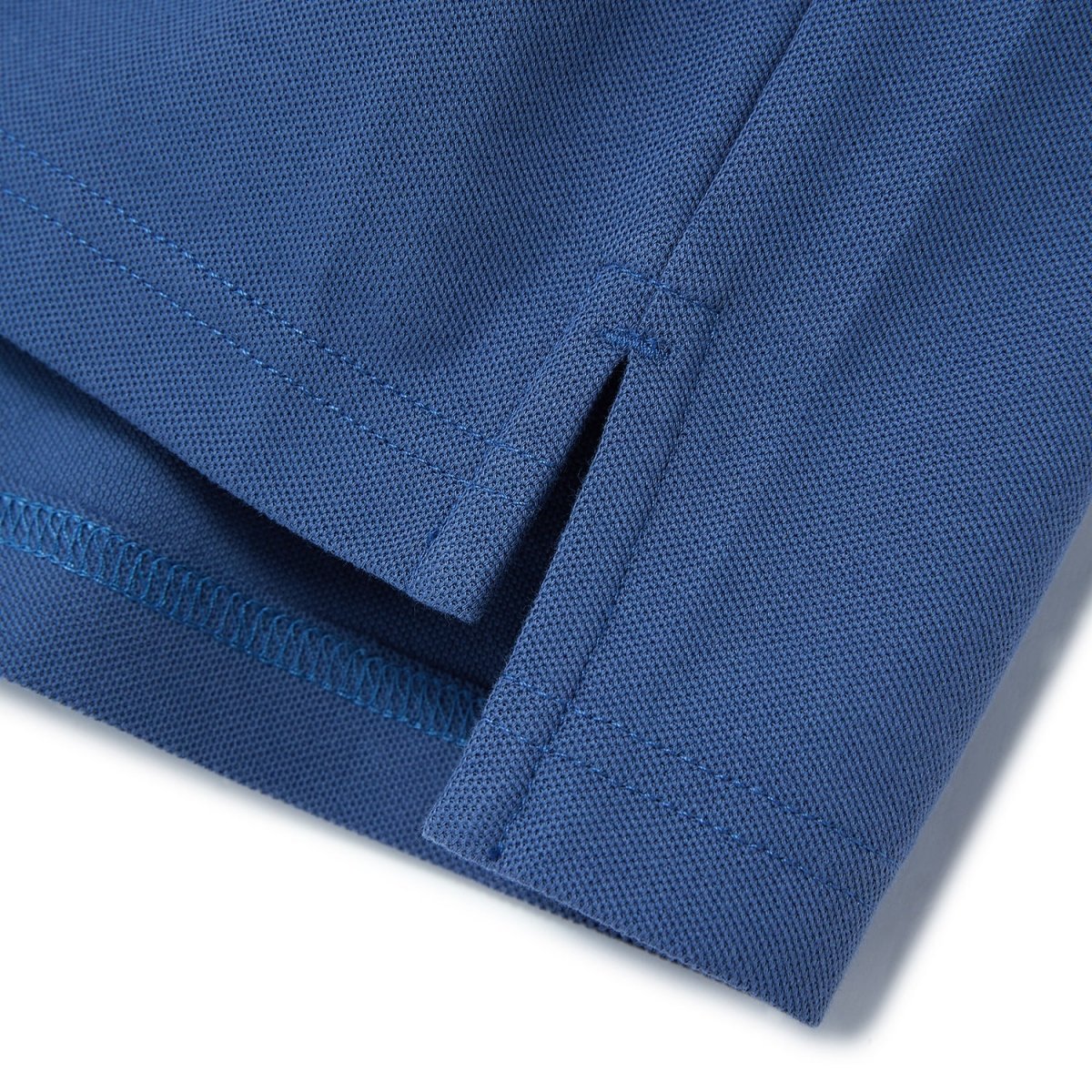 Men's 3D Lion Polo: Slim Fit, Bold Embroidery, Premium Pique - Giordano