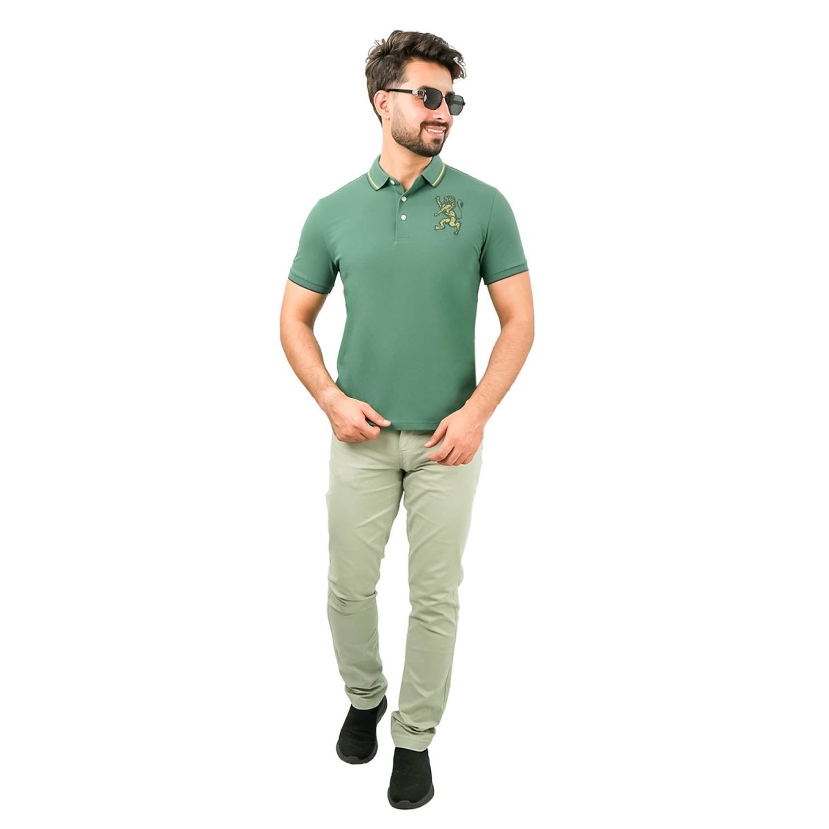 Men's 3D Lion Polo: Slim Fit, Bold Embroidery, Premium Pique S - Shop Giordano