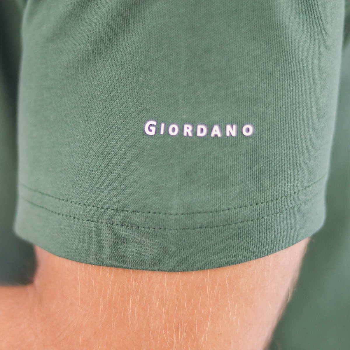 Men's Cotton Jersey Crew Neck Slim Fit Tee - Giordano