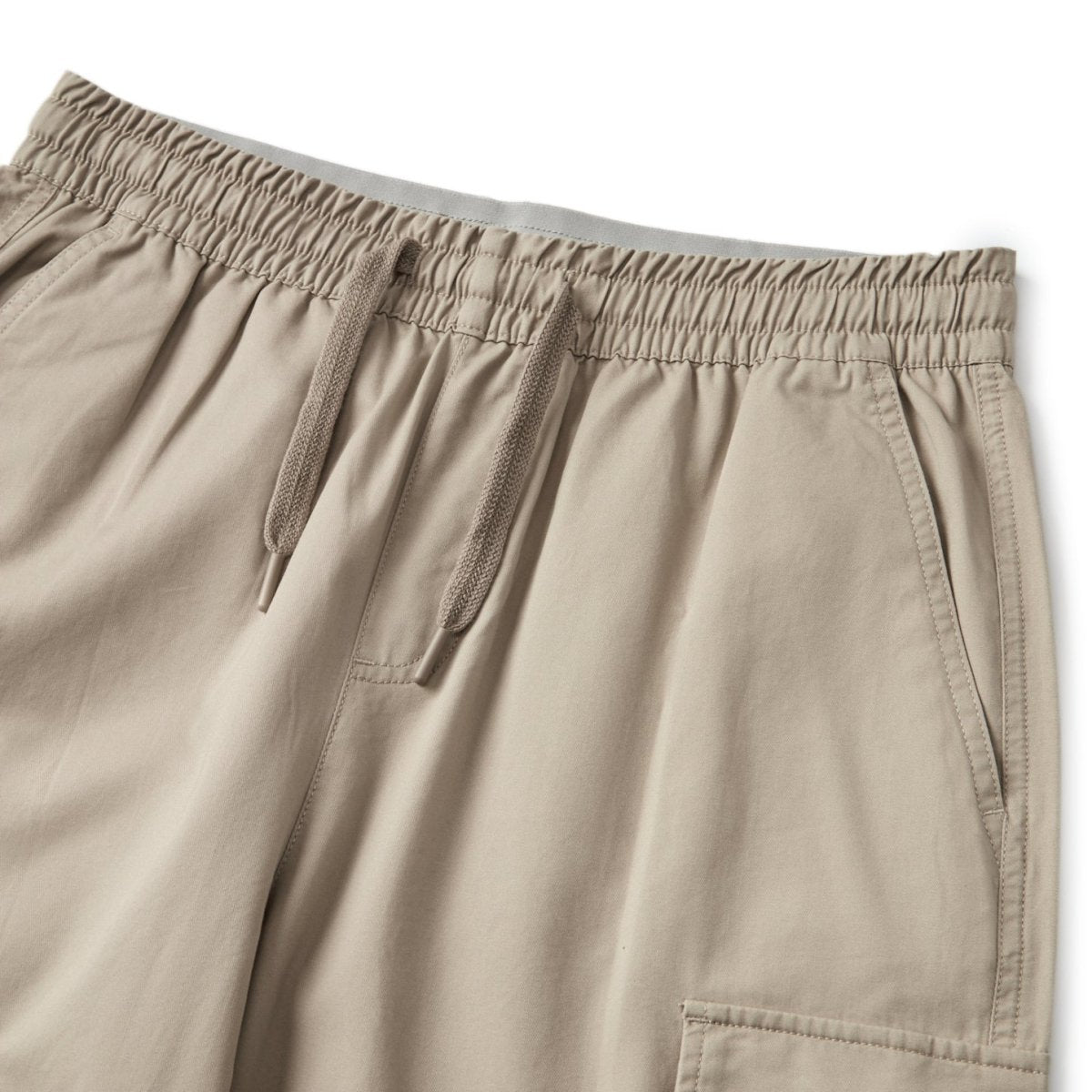 Men's Cotton Twill Cargo Shorts: Relaxed Fit, Elastic Waist Comfort - Giordano