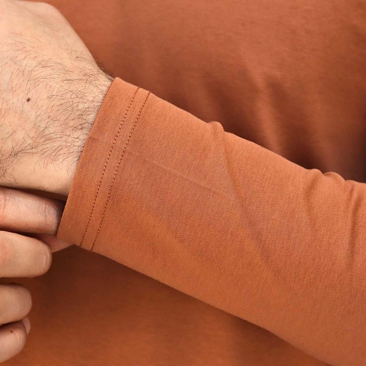 Men's Flat Knit Collar Long Sleeve Liquid Touch Slim Fit Solid Color Polo S - Shop Giordano