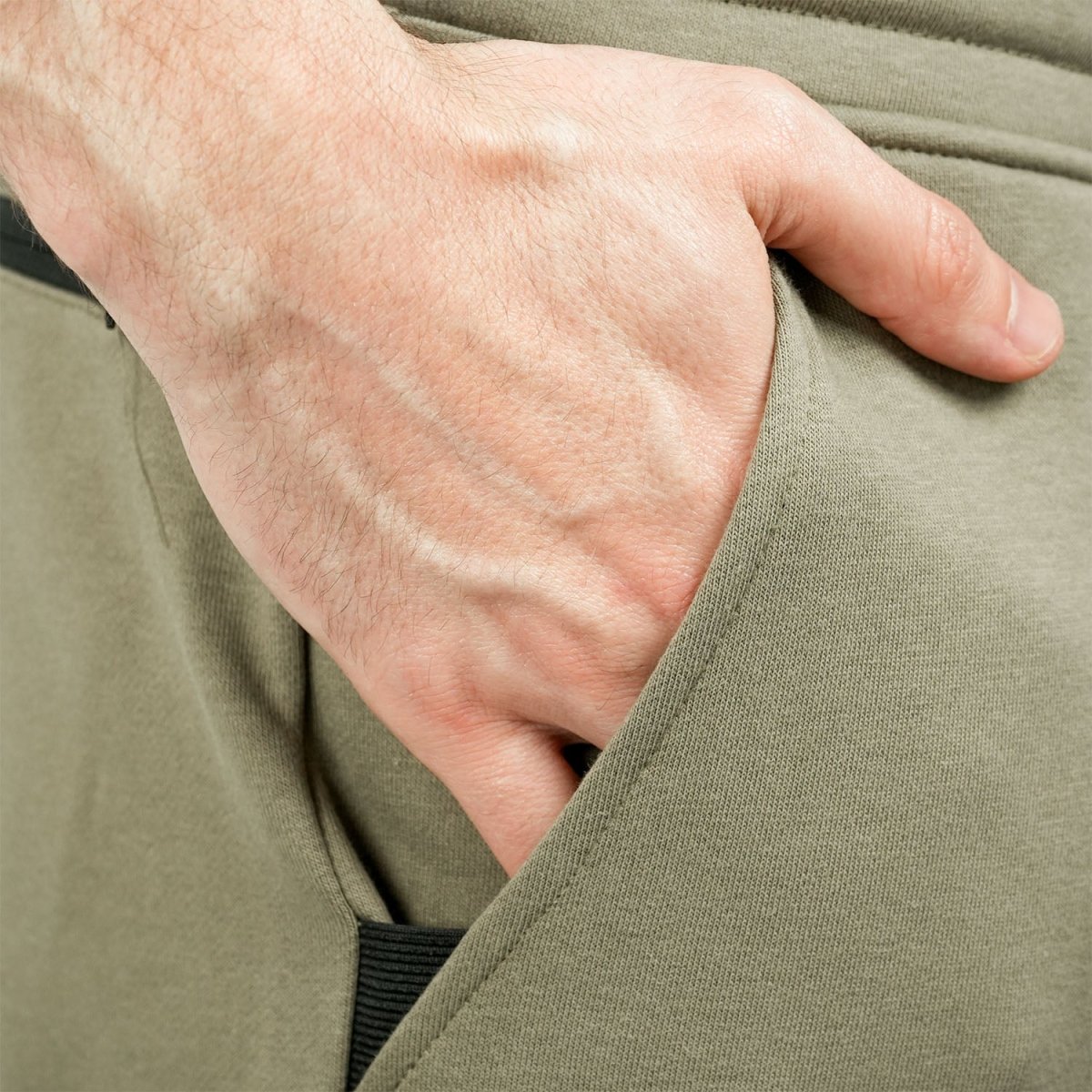 Men's French Terry Jogger Pants - Slim Fit, Elastic Waist, Comfortable & Stylish - Giordano