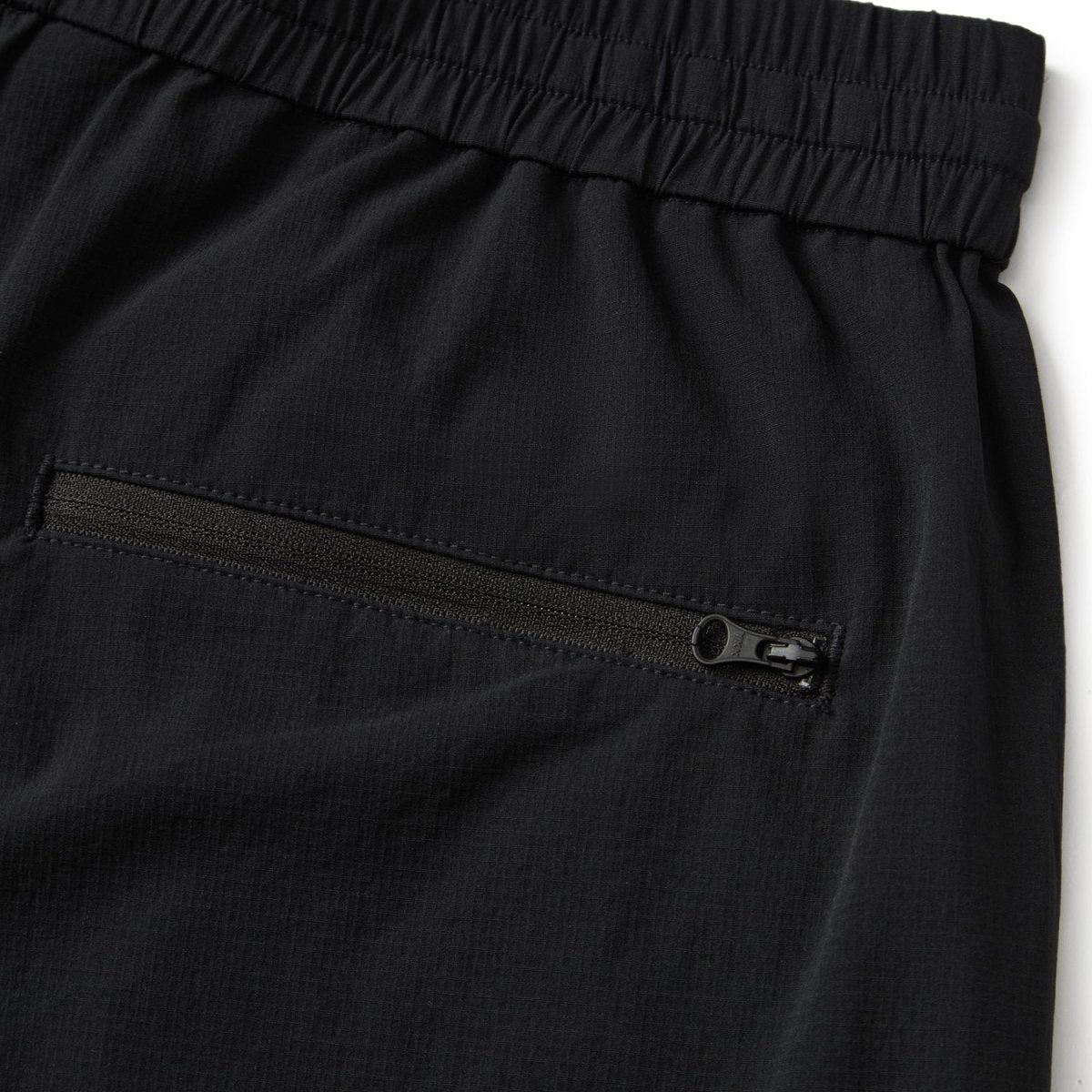 Men's G - Motion Bermuda Shorts - Giordano