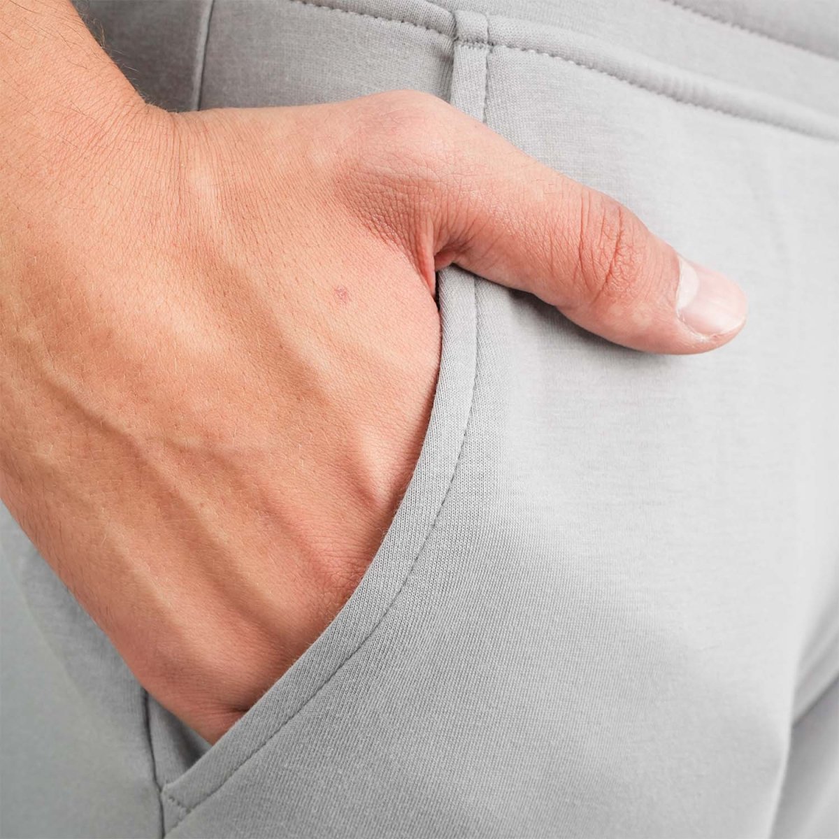 Men's G - Motion Slim Tapered Joggers - Comfortable & Stylish - Giordano