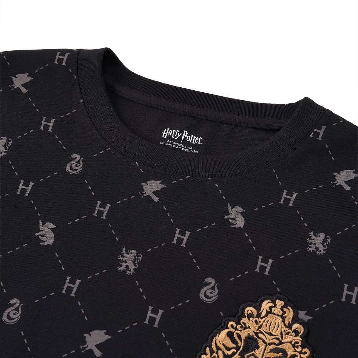 Men's Harry Potter Cotton Short Sleeve All - Over Print Tee - Limited Edition Collection S - Shop Giordano