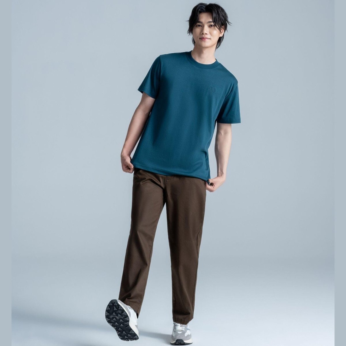 Men's Khakis: Regular Tapered Fit, All - Day Softness - Giordano