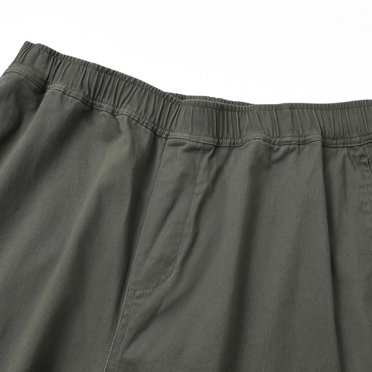 Men's Mid - Rise Relaxed Fit Cotton Stretch Twill Khakis - Giordano