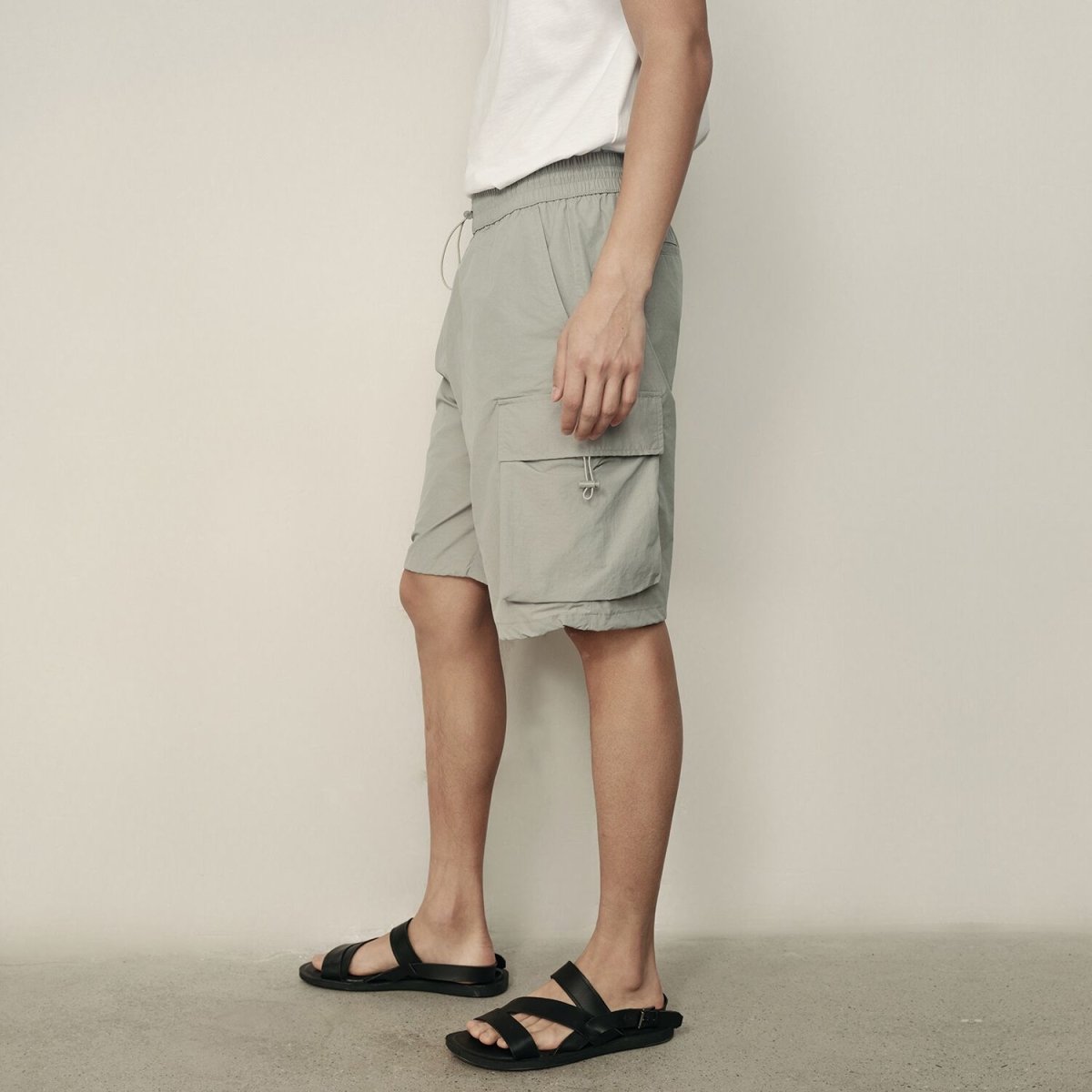 Men’S Nylon - Cotton Twill Elastic Waist Shorts | Korea Collection - Giordano