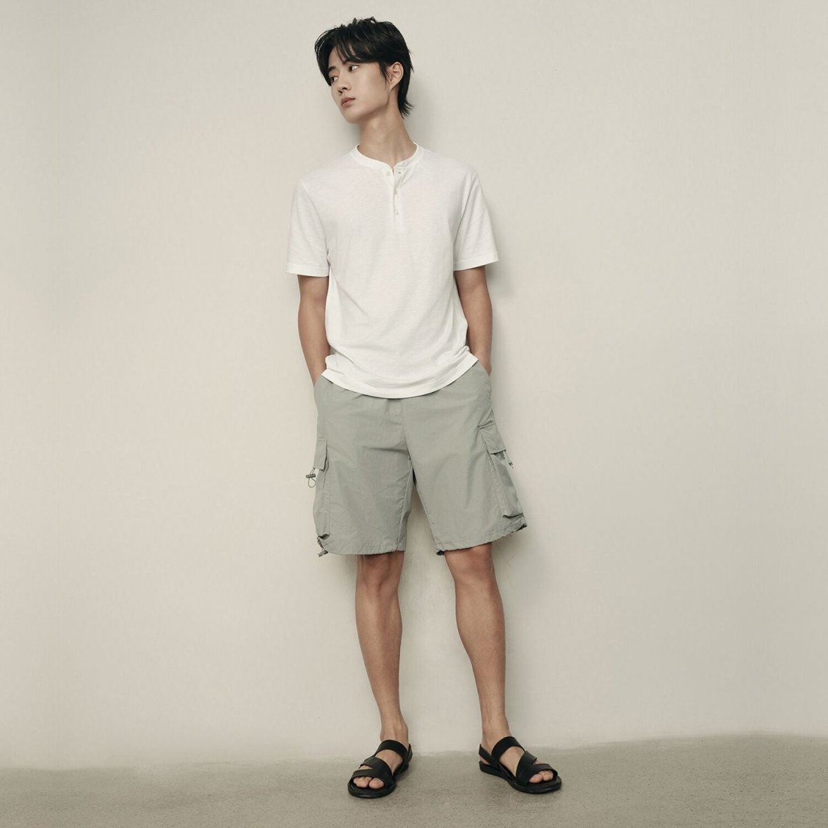 Men’S Nylon - Cotton Twill Elastic Waist Shorts | Korea Collection - Giordano