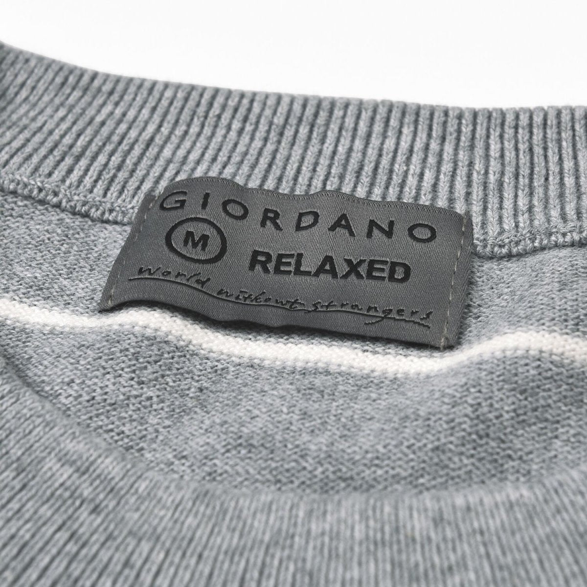 Men's Relaxed Fit Striped Crew Neck Cotton Sweater - Giordano