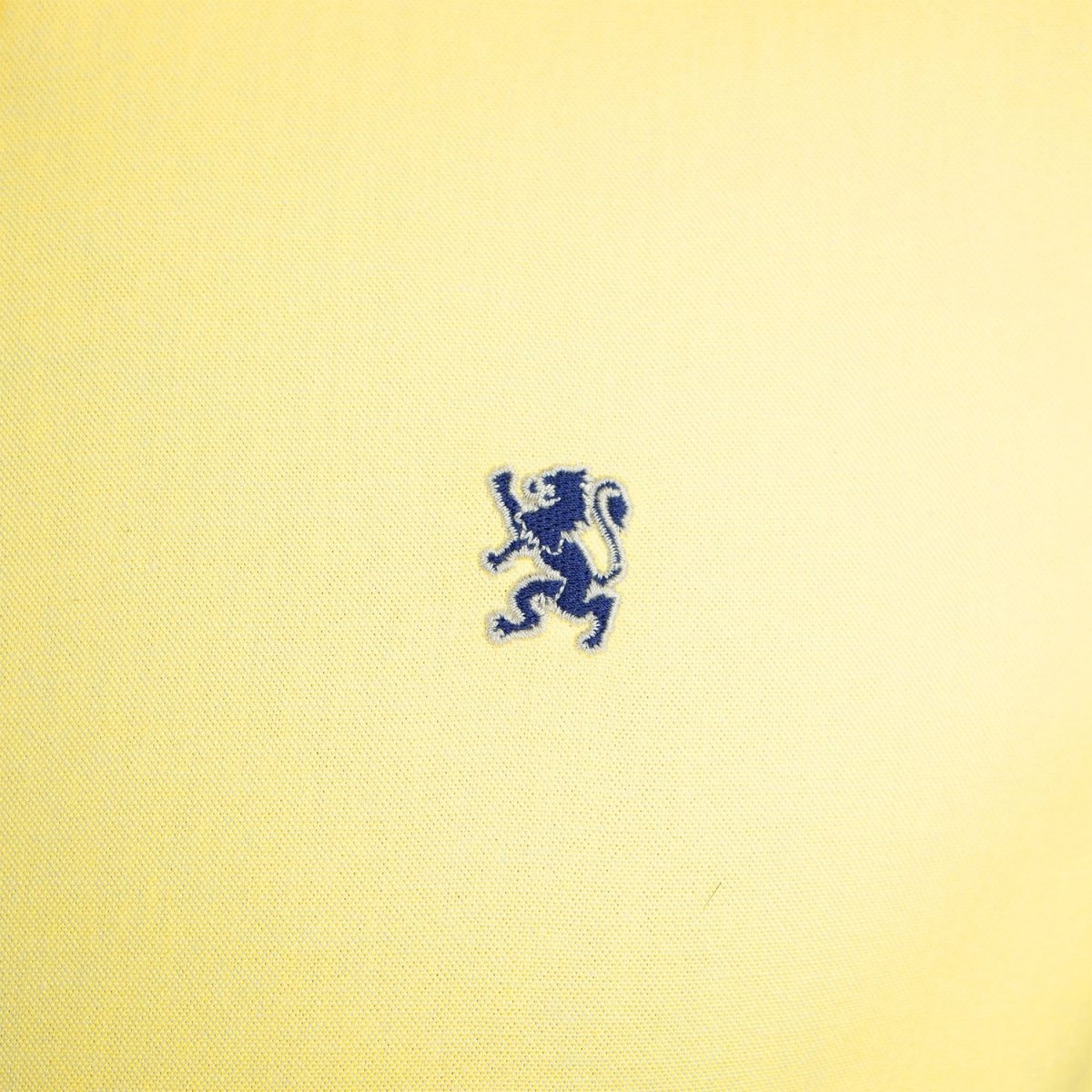 Men's Shirt with Small Lion Embroidery - Giordano