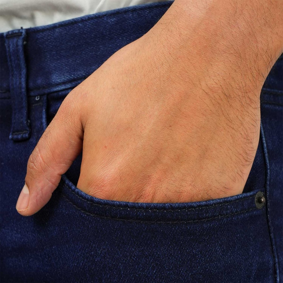 Men's Skinny Fit Tapered Jeans - Giordano