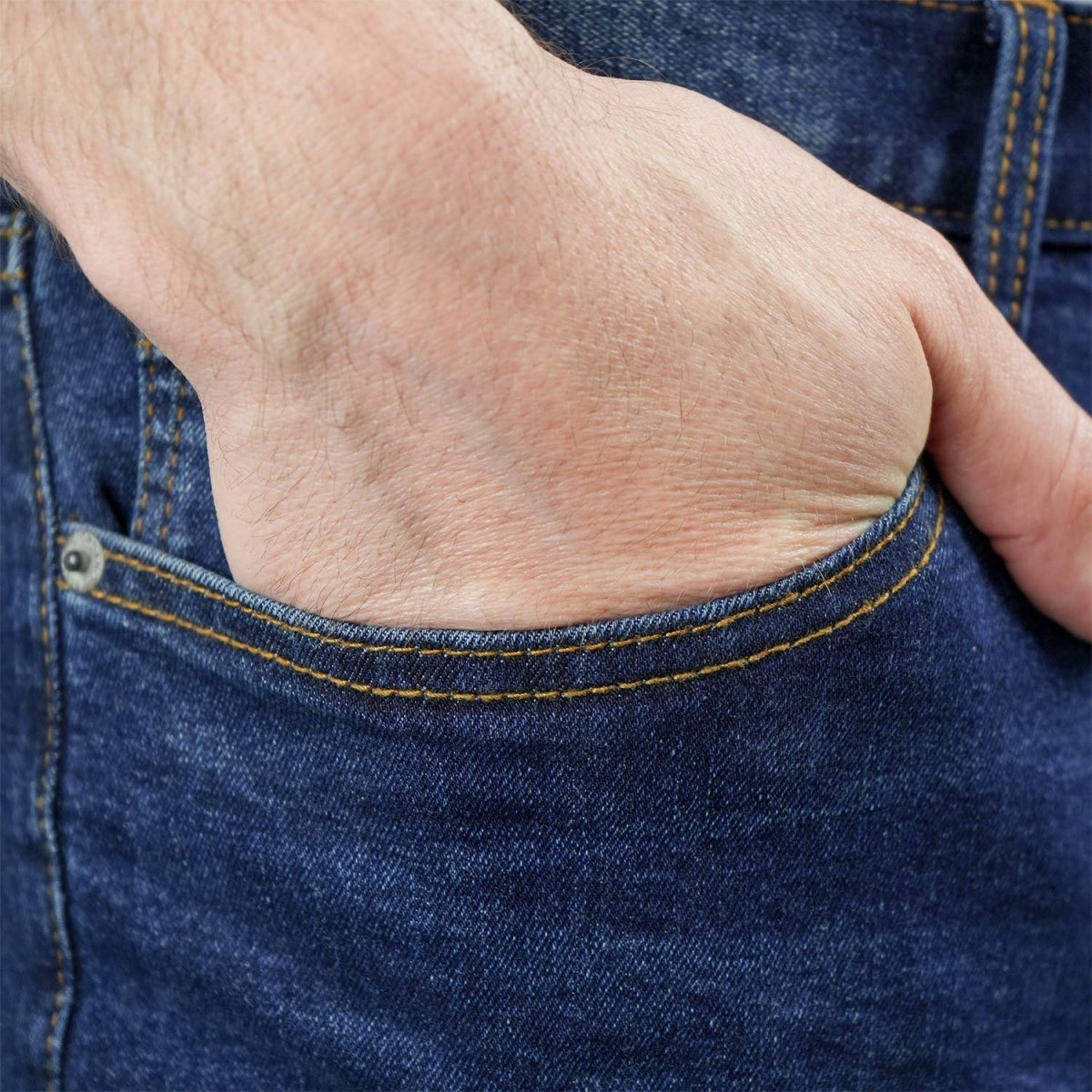 Men's Skinny Tapered Stretch Denim Jeans - Giordano