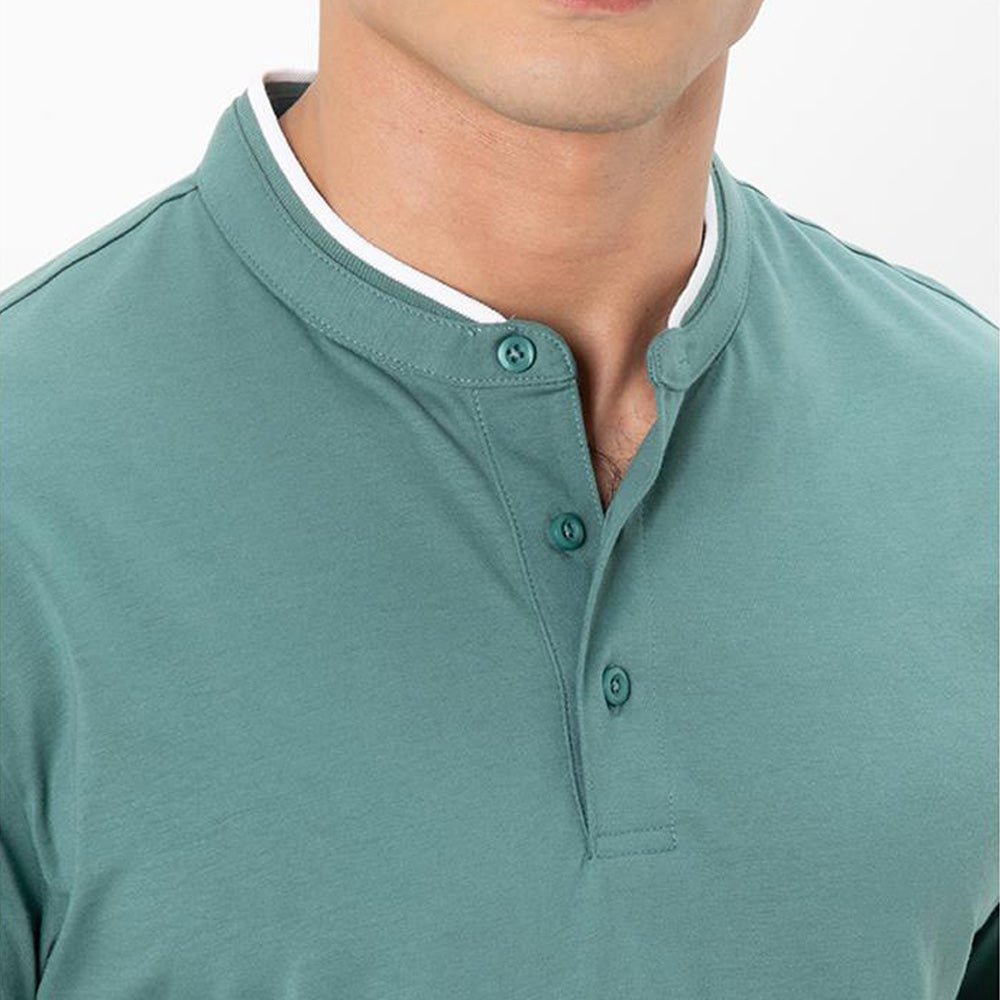 Men's Slim Fit Cotton Henley Tee - Giordano