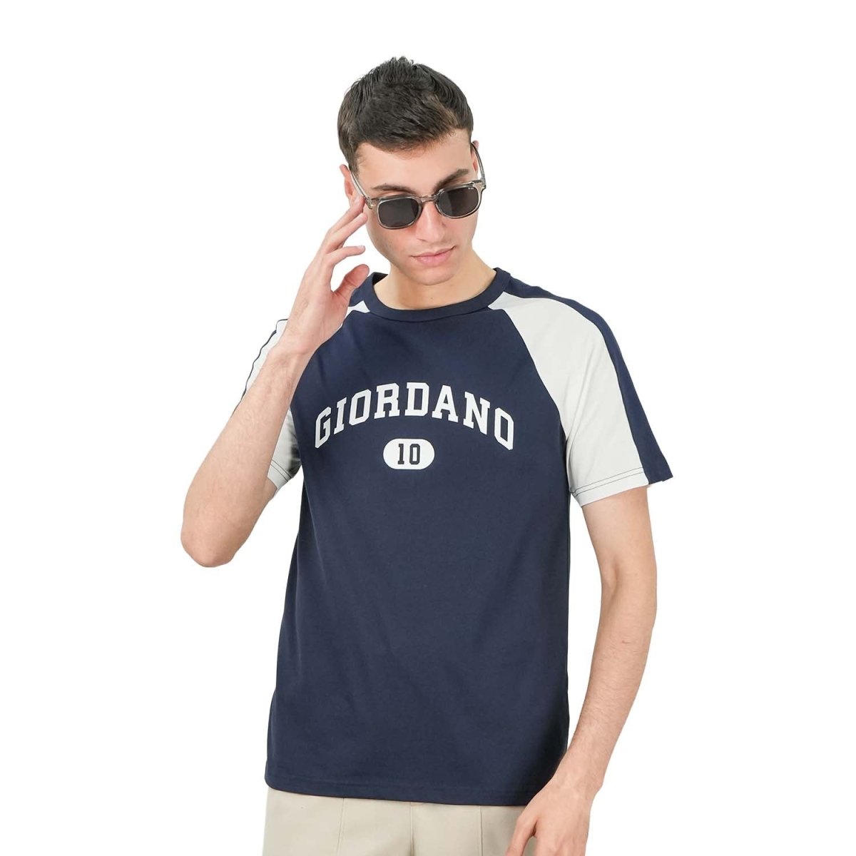 Men's Slim Fit Cotton Jersey Tee | Signature Print & Comfort - Giordano