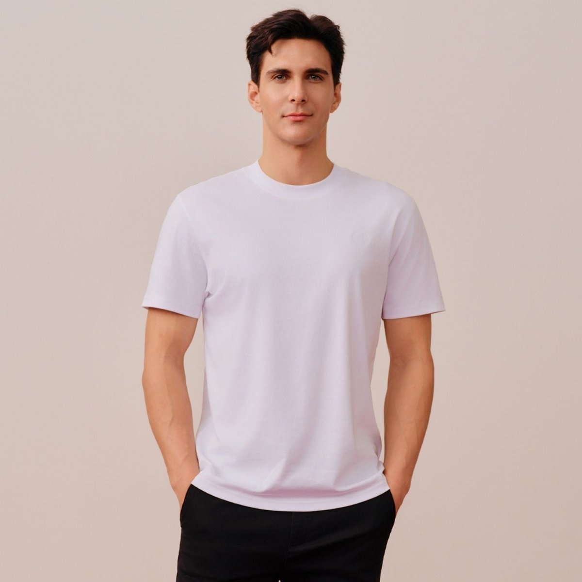 Men's Slim Fit Liquid Touch Smart Collar Tee - Giordano