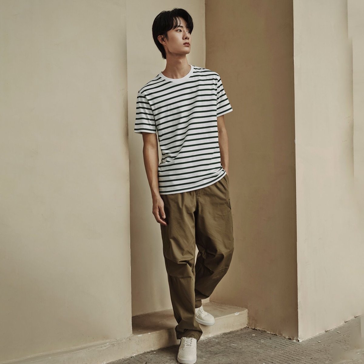Men’S Slim Fit Striped Crew Neck Tee | Korea Collection - Giordano