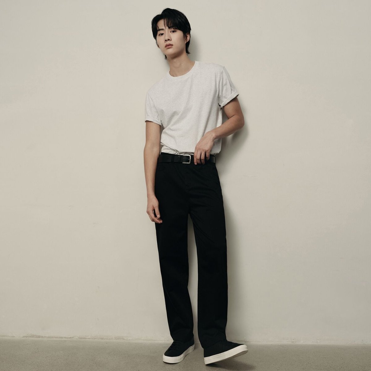 Men’S Slim Fit Tee –Lightweight & Everyday Comfort | Korea Collection - Giordano