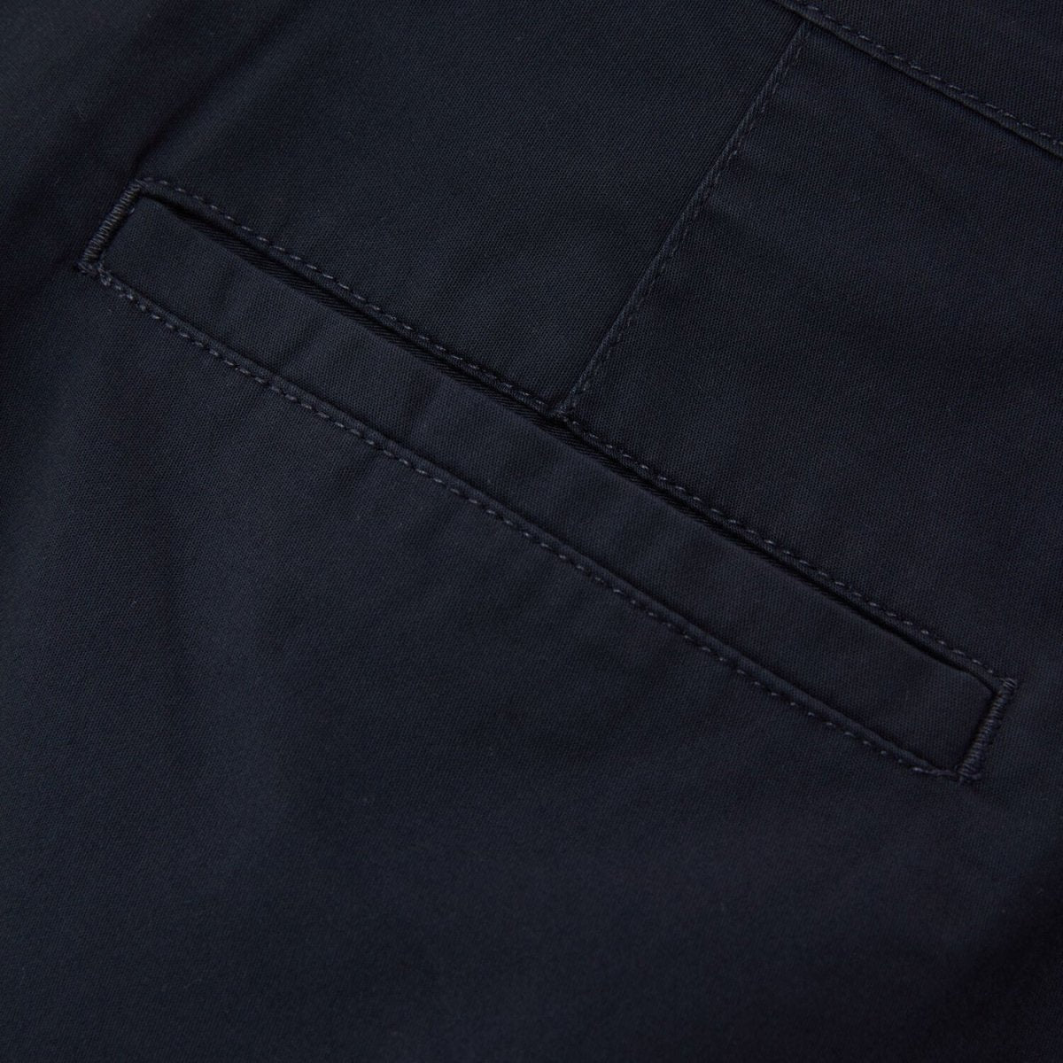 Men's Slim Fit Twill Bermuda Shorts - Giordano