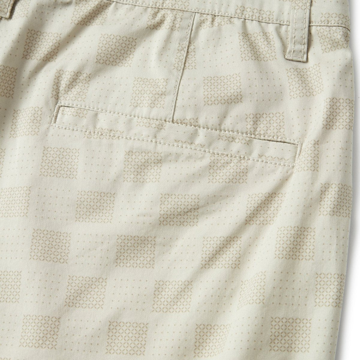 Men's Slim Fit Twill Shorts - Comfortable & Flexible - Giordano