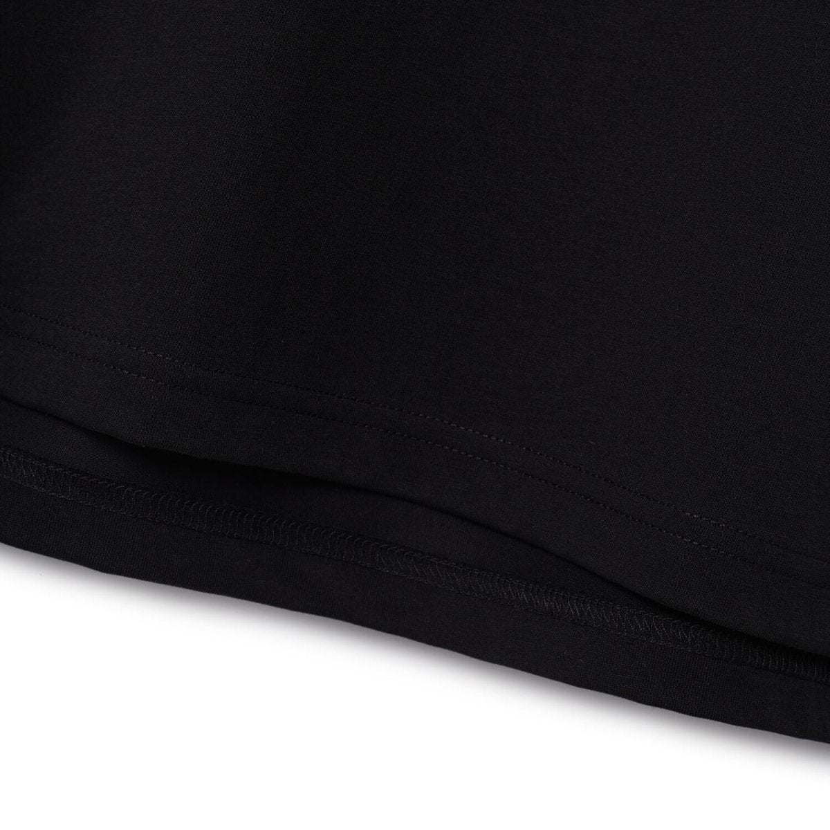 Men's Snoopy Print Tee: Relaxed Fit, Sorona Blend Comfort - Giordano