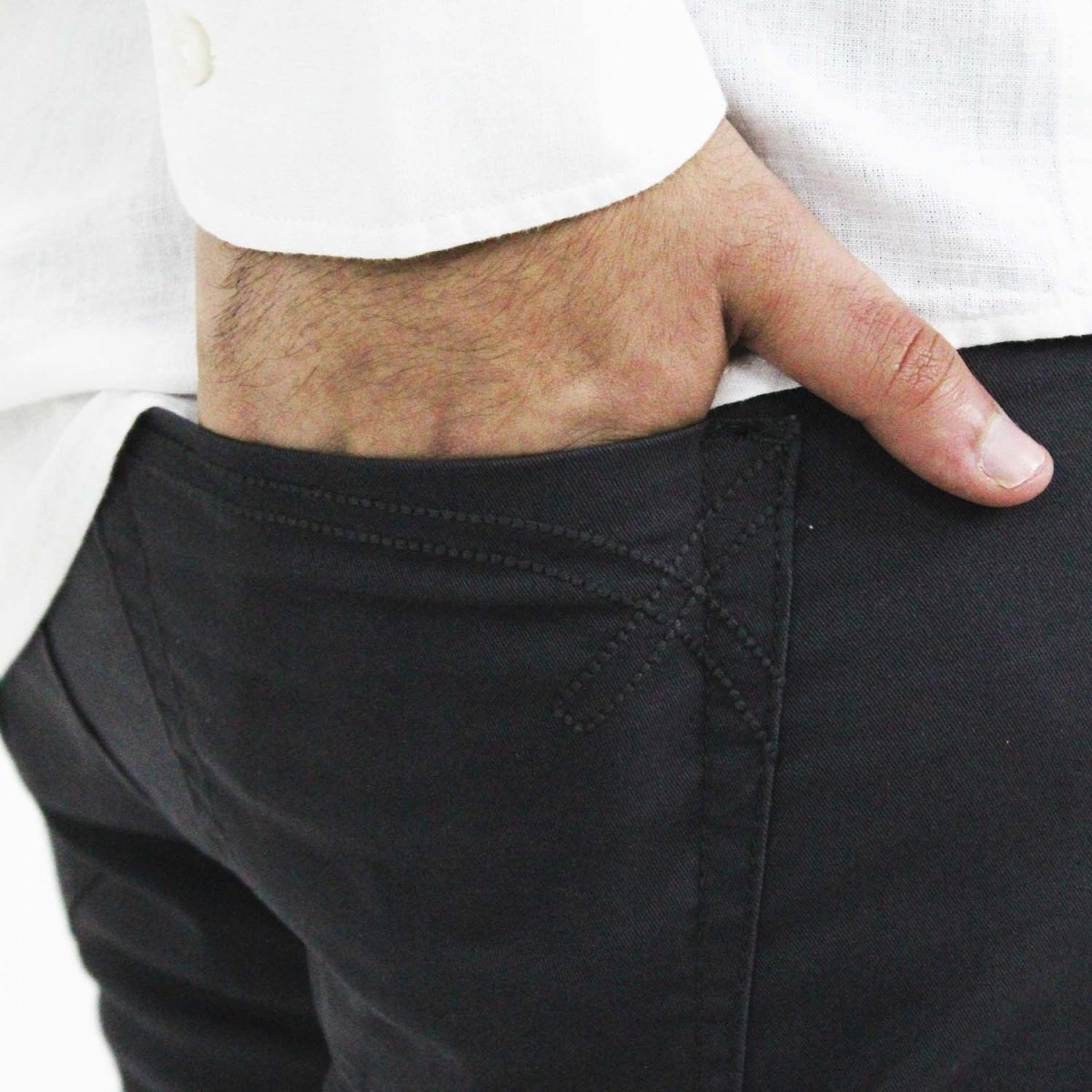 Men's Stretch Twill Khakis - Giordano