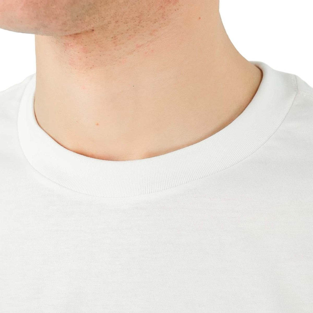 Men's World Without Strangers Print Tee - Slim Fit, Crew Neck, Cotton - Giordano