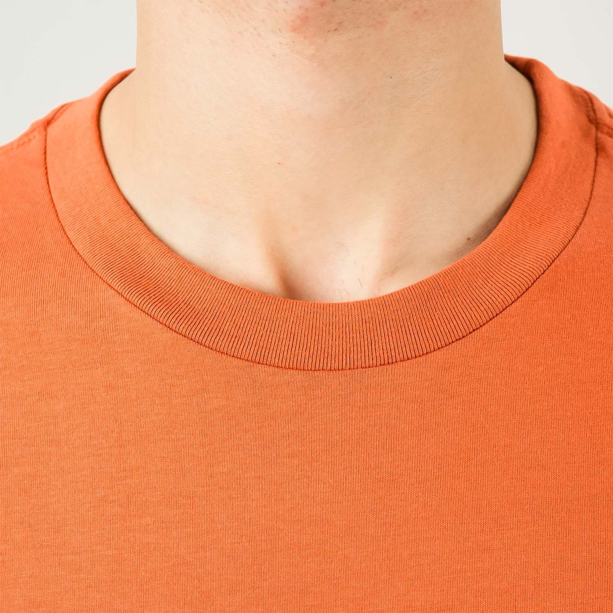 Men's World Without Strangers Print Tee - Slim Fit, Crew Neck, Cotton - Giordano
