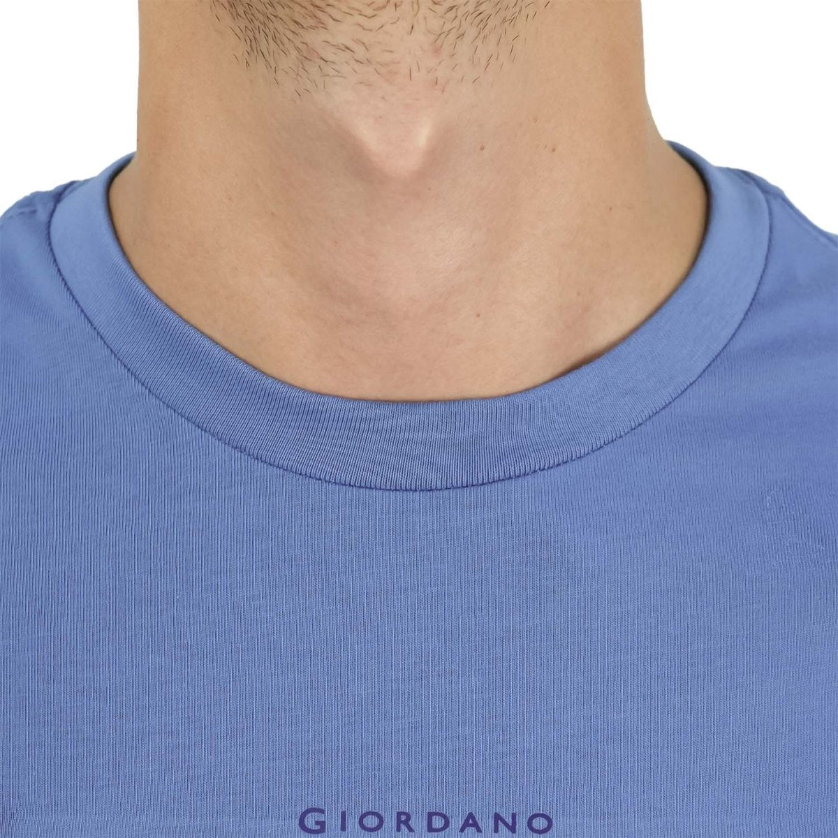 Men's World Without Strangers Print Tee - Slim Fit, Crew Neck, Cotton - Giordano