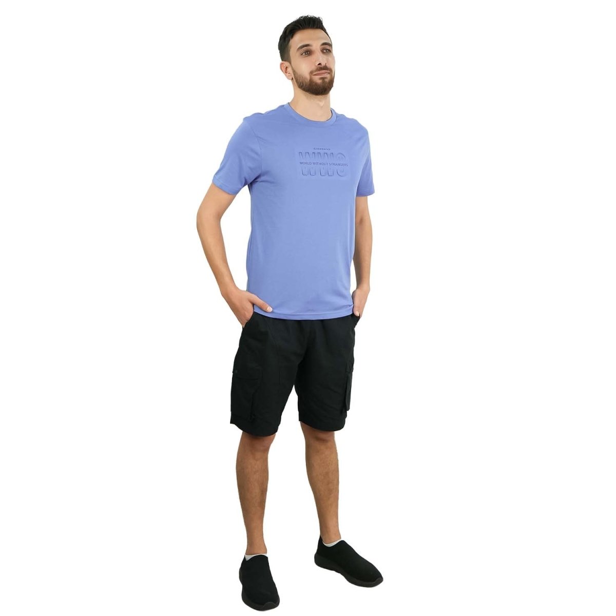Men's World Without Strangers Print Tee - Slim Fit, Crew Neck, Cotton - Giordano