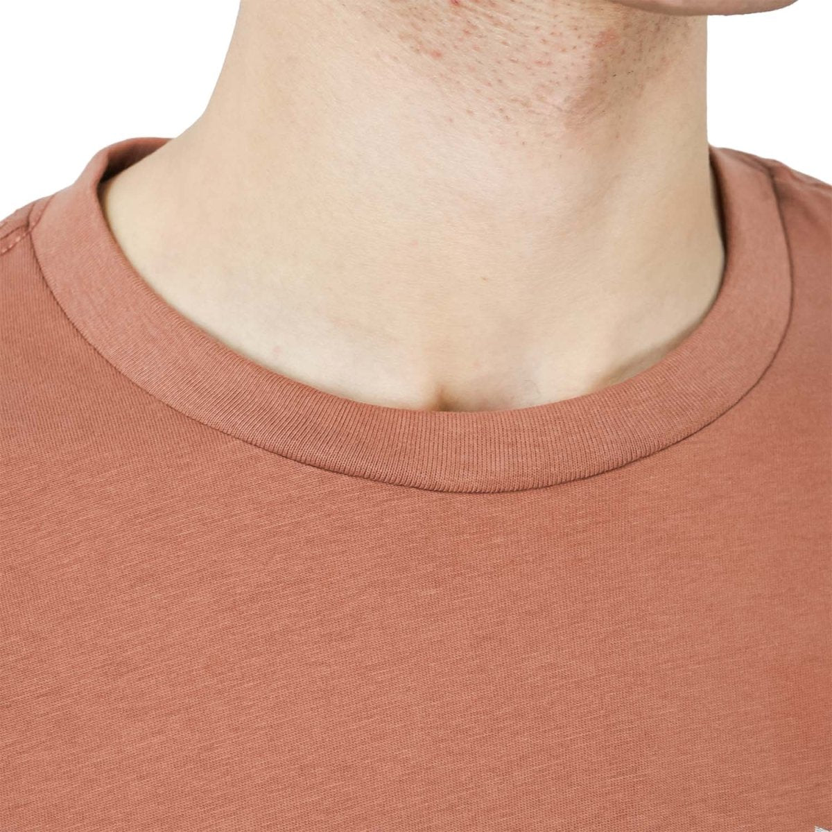 Men's World Without Strangers Print Tee - Slim Fit, Crew Neck, Cotton - Giordano