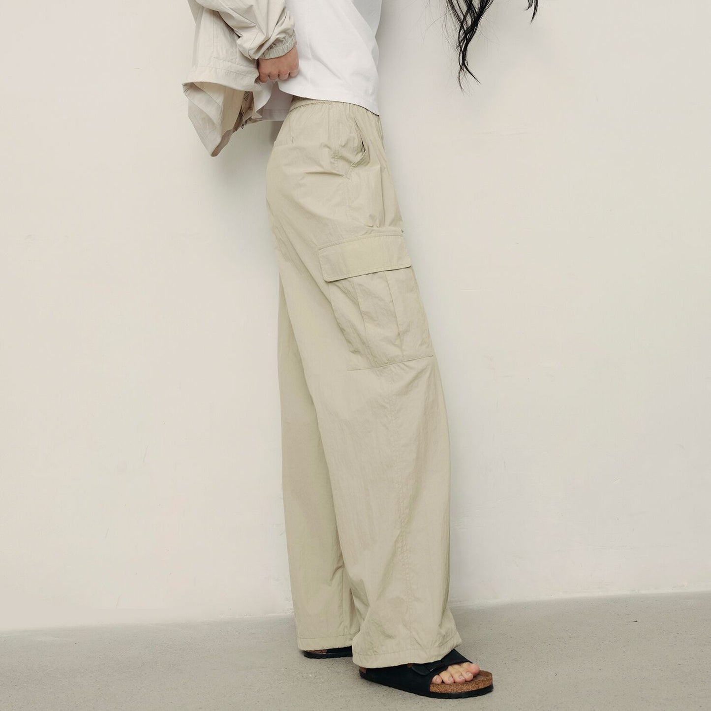Women's Cropped Nylon Pants | Korea Collection